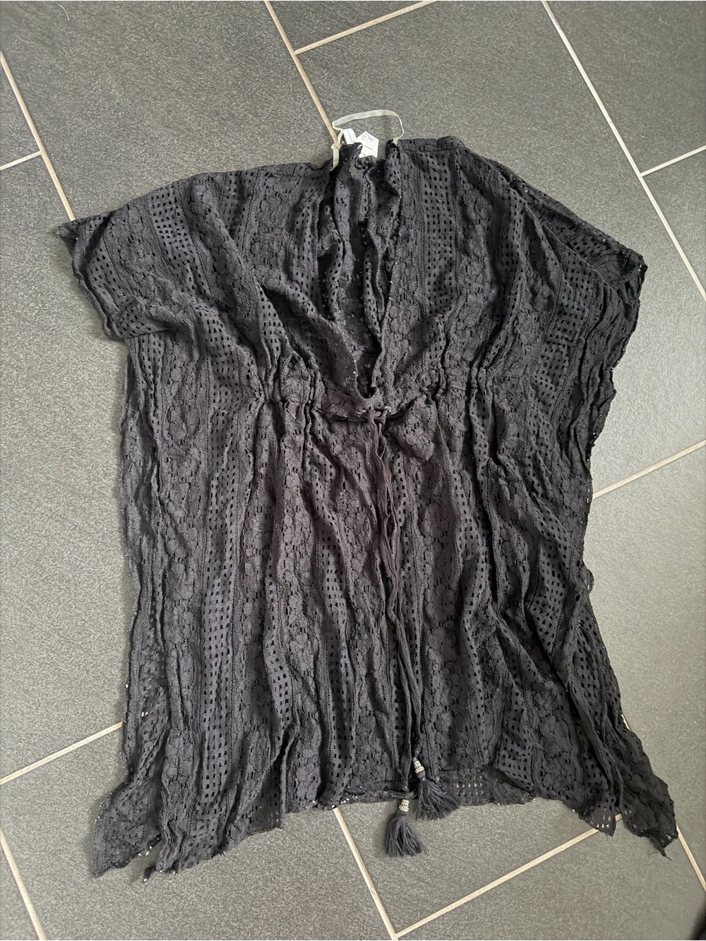 Becca by Rebecca Virtue black swim lace coverup xs/s